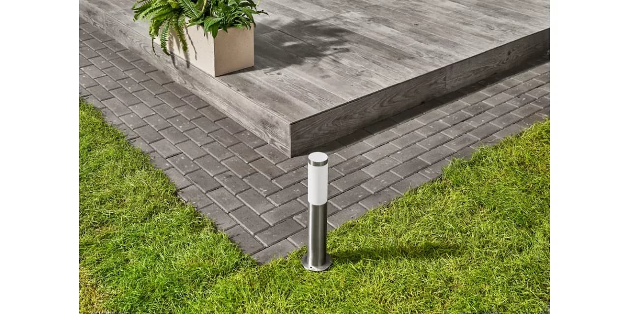 Ile za położenie kostki brukowej? Poznaj ukryte koszty i oszczędności