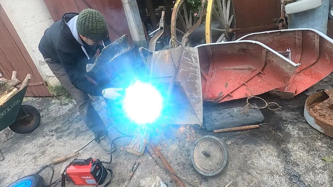 Jak zrobić taczki - proste i tanie sposoby na własne taczki